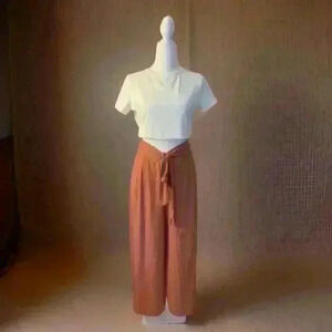 Miramar Burnt Orange Capri Pants Size  S